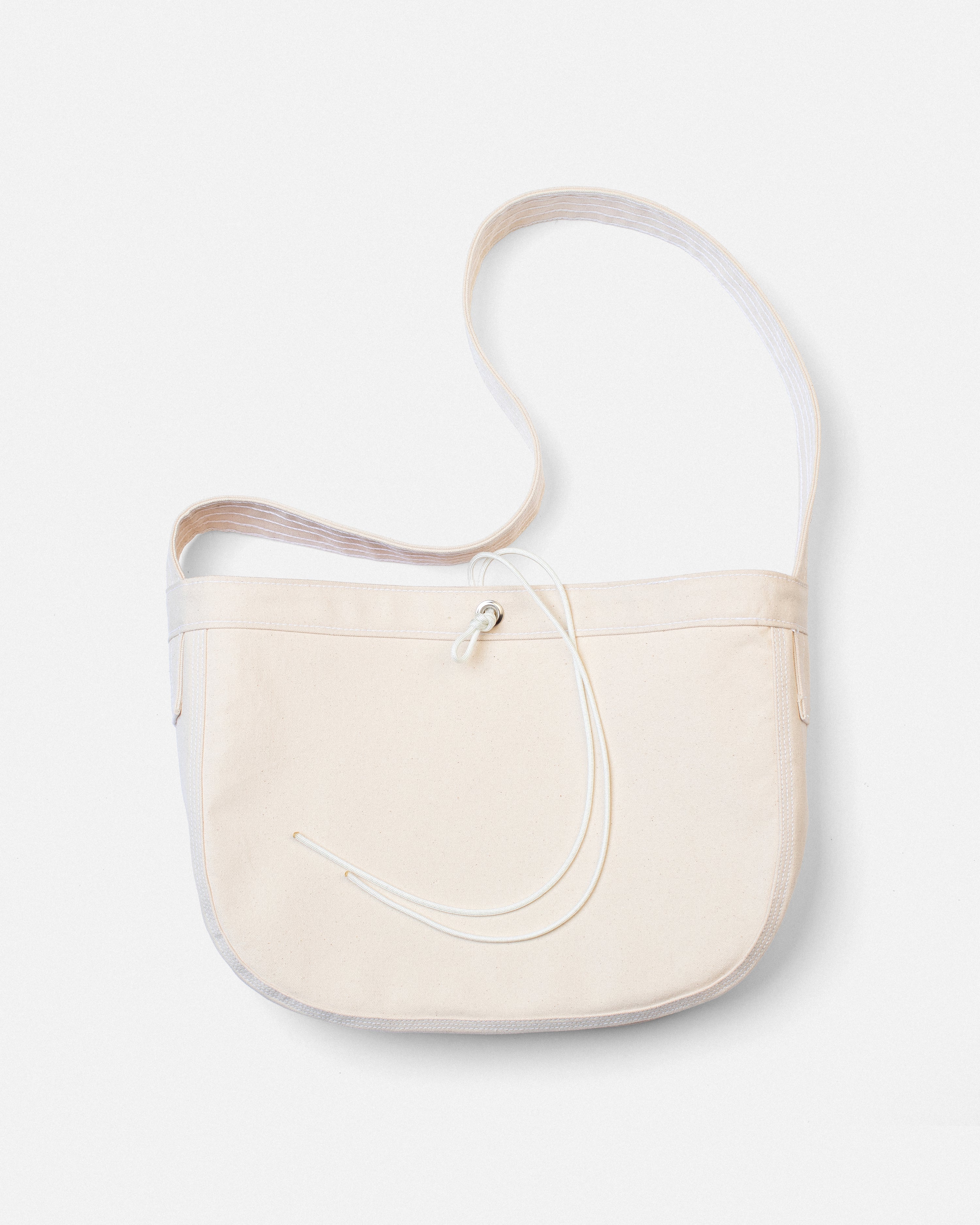 Scavenger 101 Shoulder Bag - Natural White